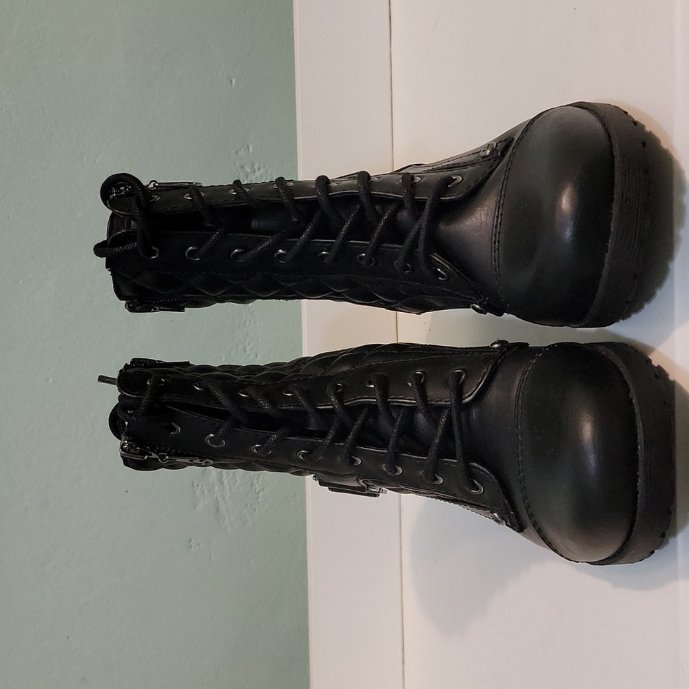 GBC Los Angeles GGBrooklyn Boots Size 6